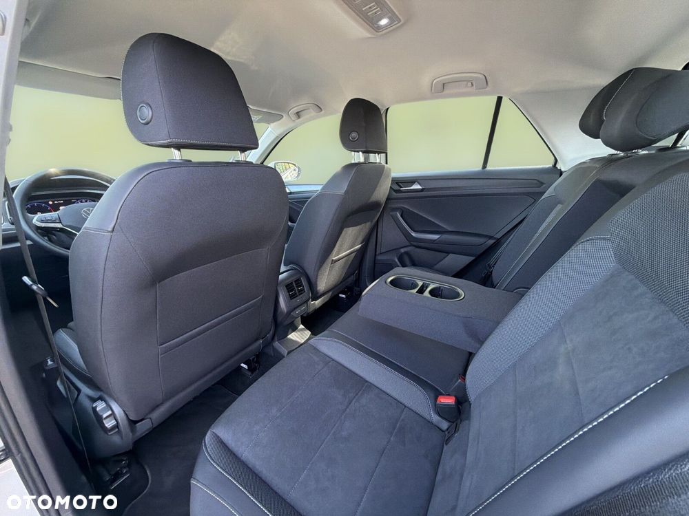 Volkswagen T-Roc 1.5 TSI Style DSG - 29