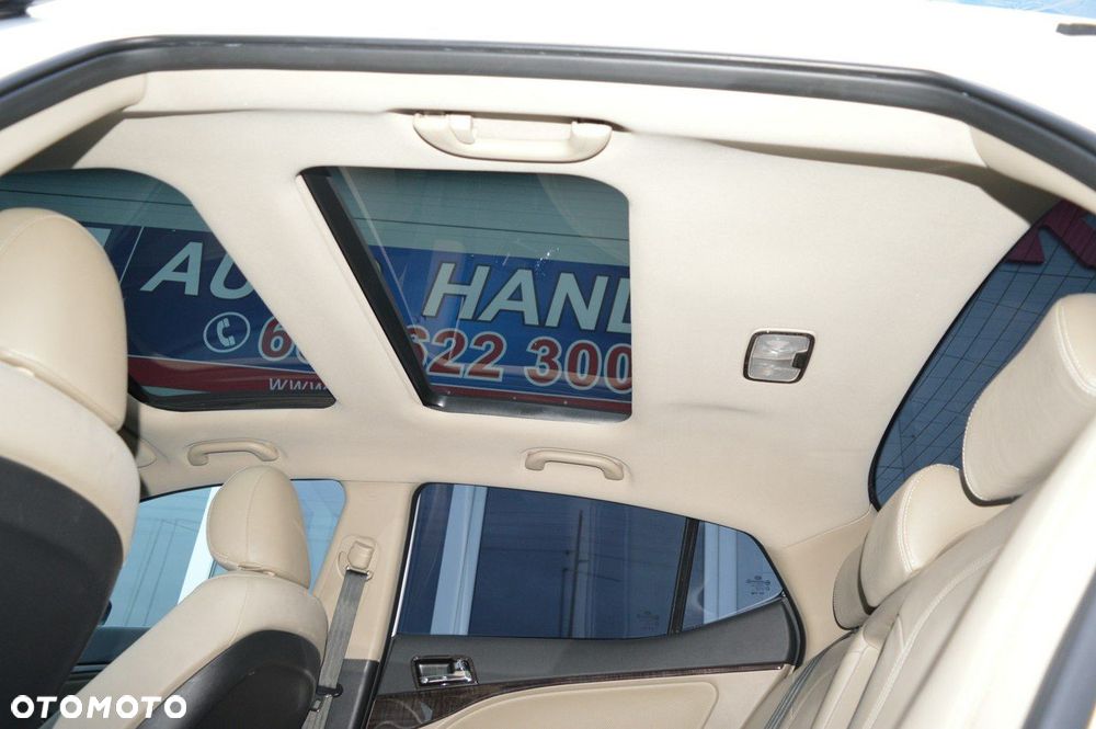 Kia Optima 2.0 Hybrid XL - 27