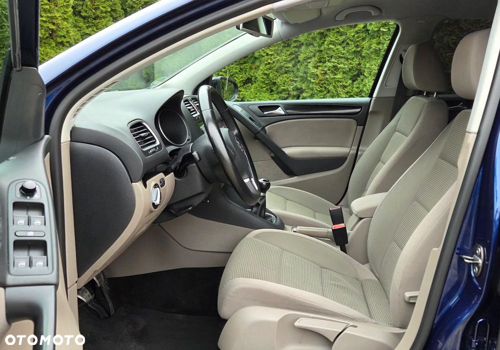 Volkswagen Golf - 15