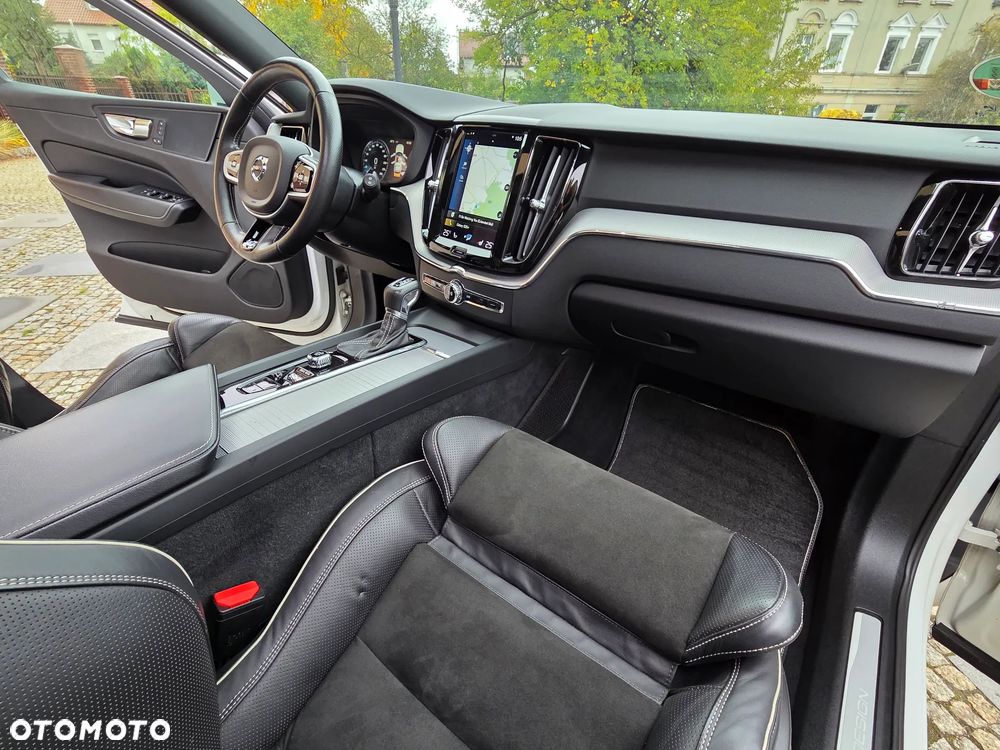 Volvo XC 60 - 21