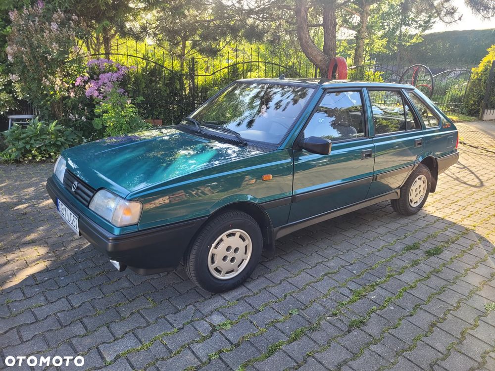 Polonez Caro - 4