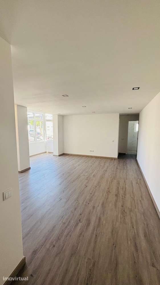 T2 Remodelado a Estrear|Elegância, Conforto e Localização Privilegiada - Grande imagem: 3/19