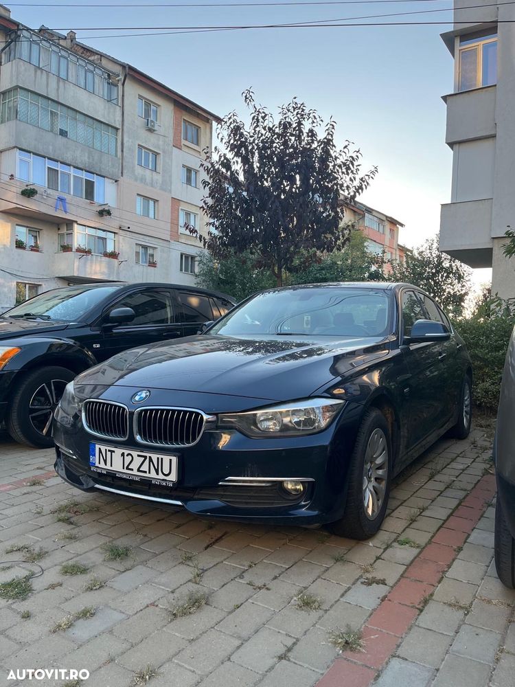 BMW Seria 3 318d xDrive - 2