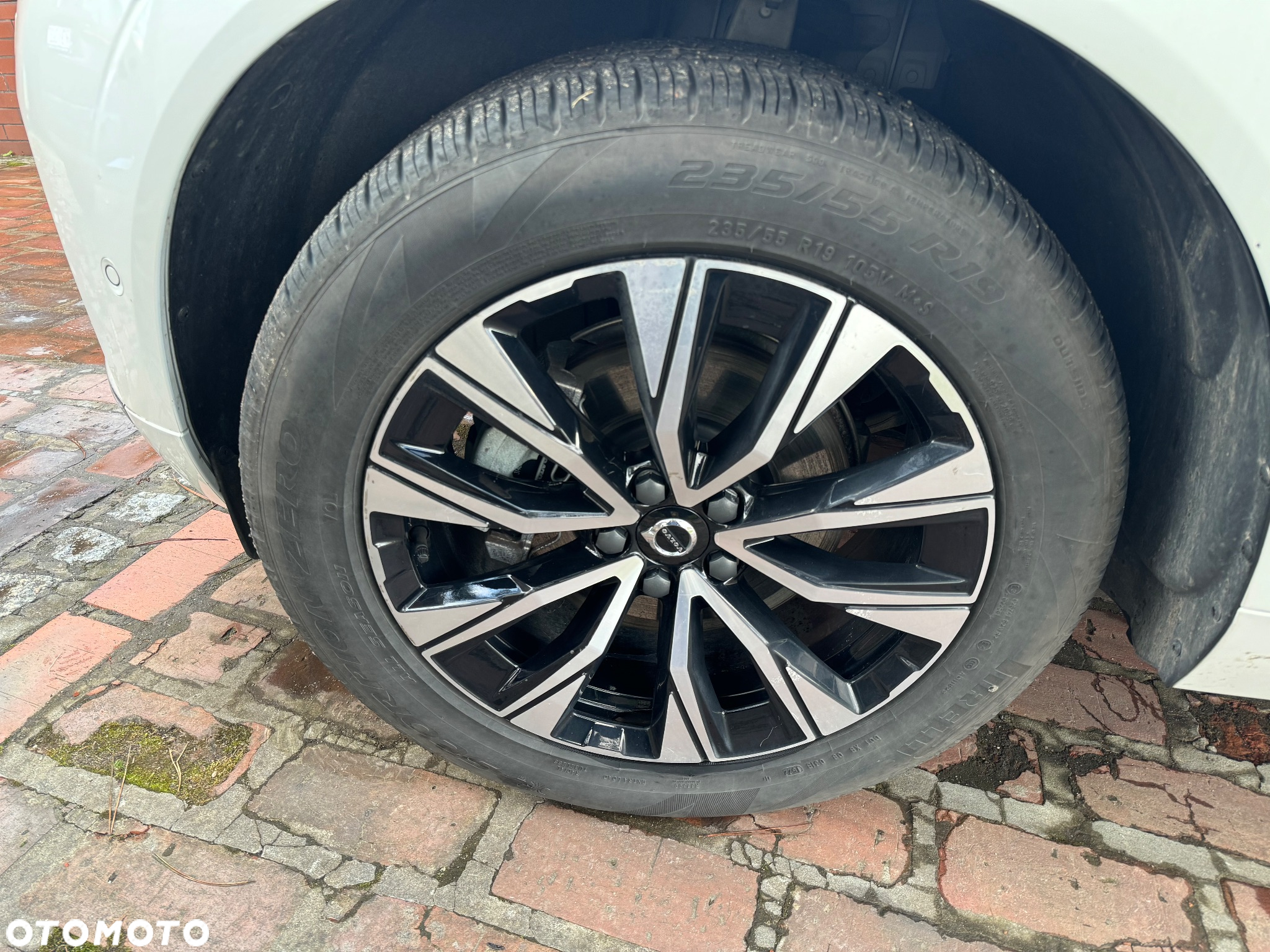 Volvo XC 60 B5 B AWD Plus Bright - 15