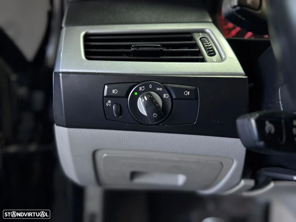 BMW 520 dA Sport - 12