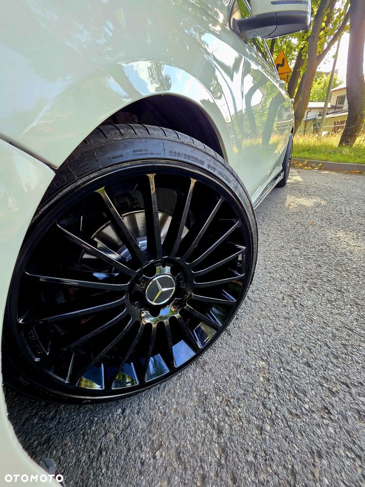 Mercedes-Benz CLA - 8