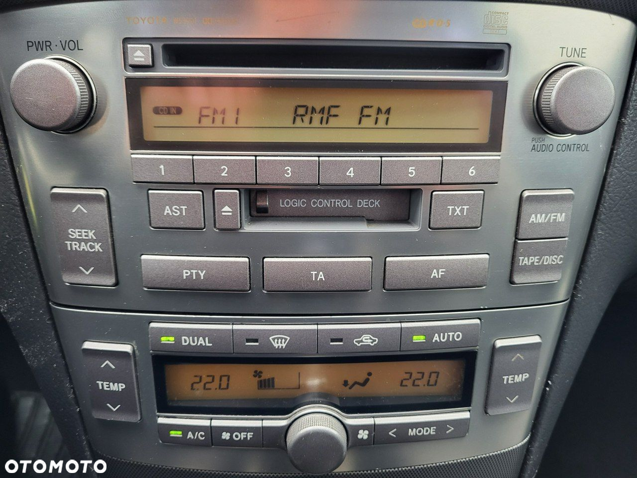 Toyota Avensis - 28