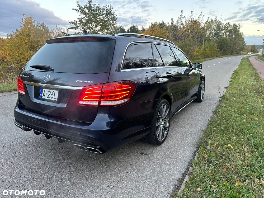 Mercedes-Benz Klasa E 63 AMG 4Matic AMG Speedshift MCT - 4