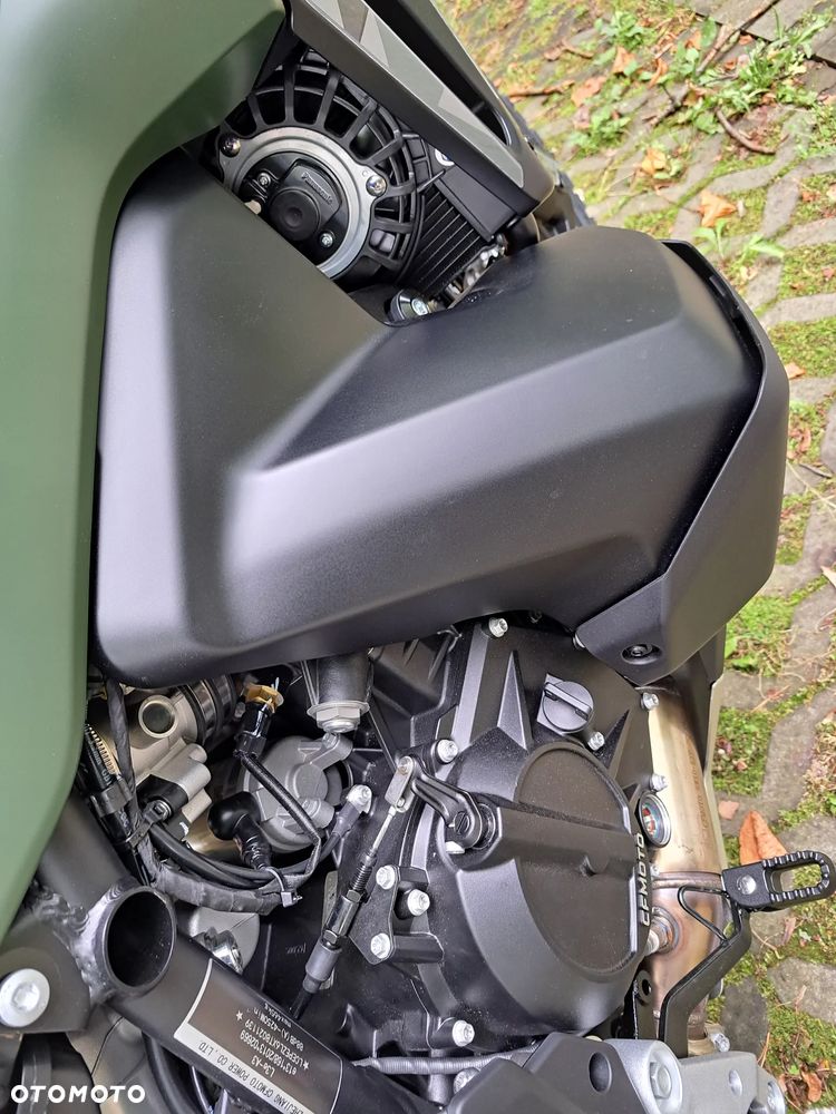 CFMoto MT-X - 12