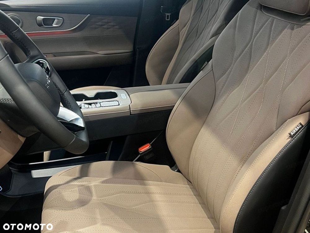 Chery Tiggo 8 - 9