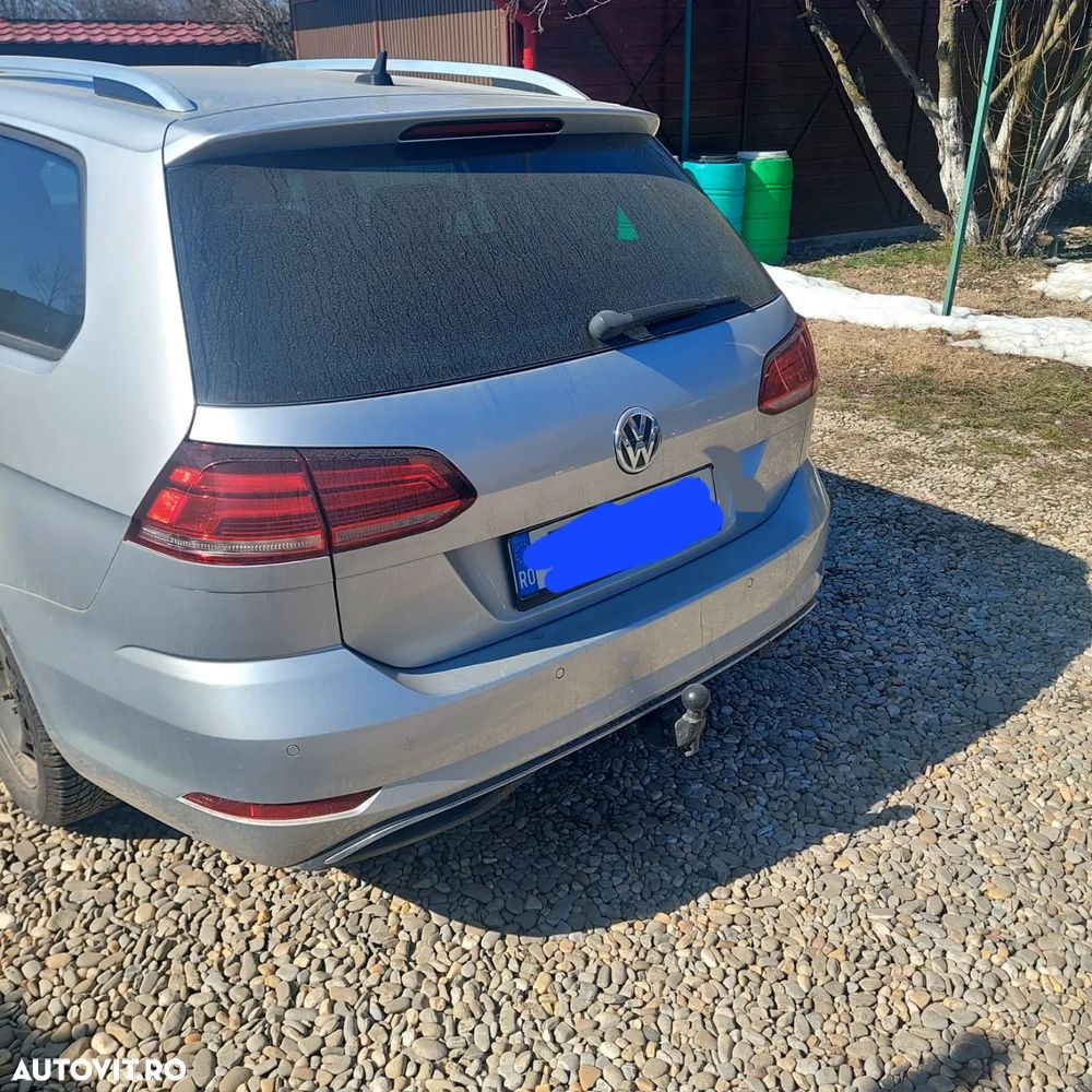 Volkswagen Golf - 13