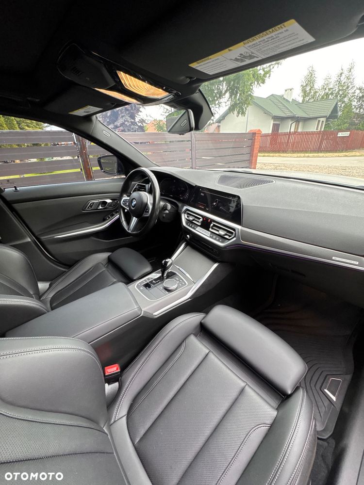 BMW Seria 3 - 12