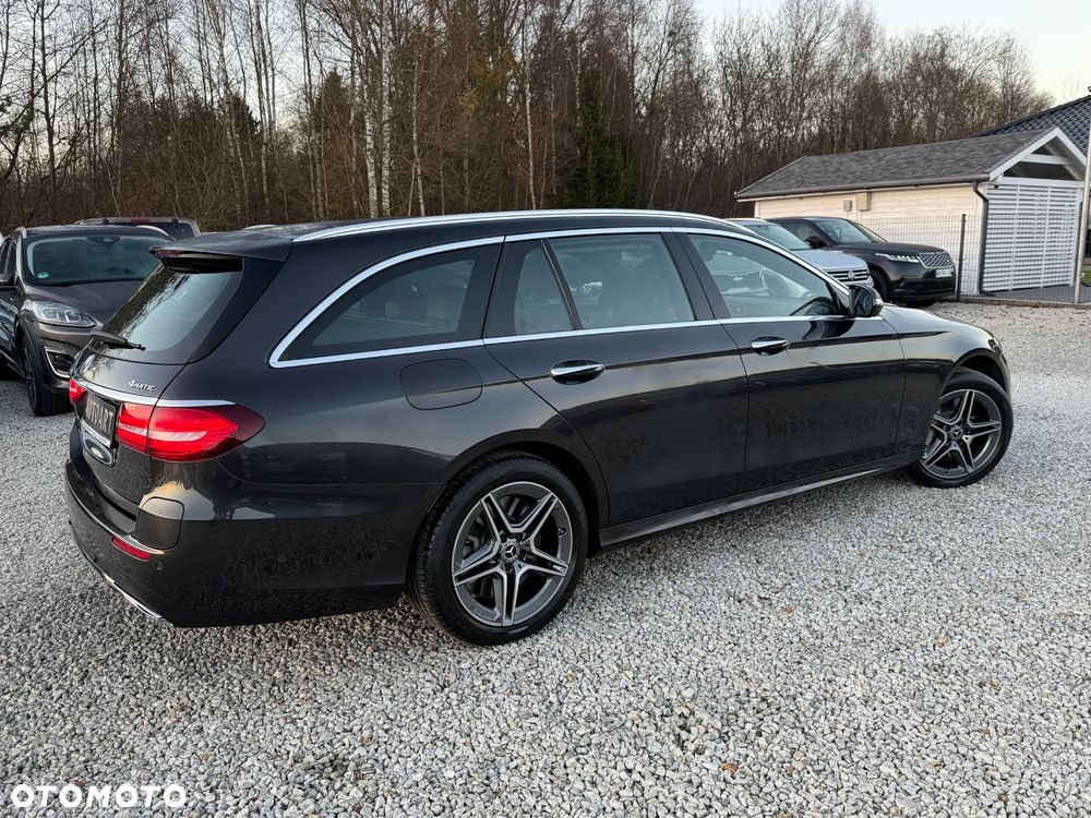 Mercedes-Benz Klasa E 300 de PHEV 4-Matic AMG 9G-Tronic - 19