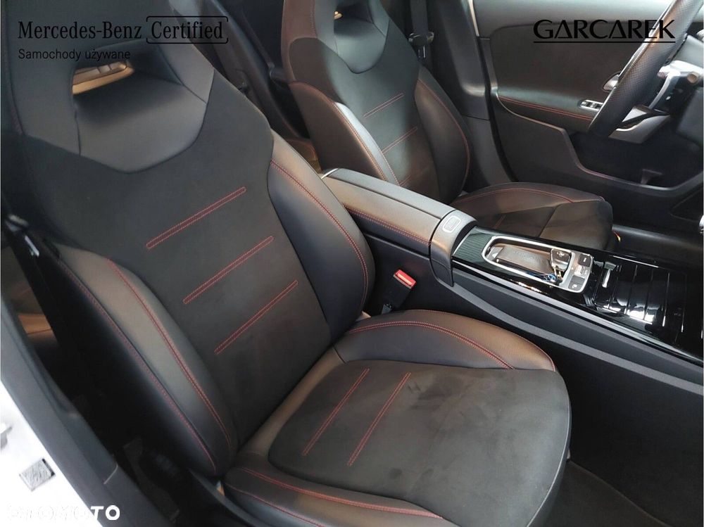 Mercedes-Benz Klasa A 220 4-Matic AMG Line 7G-DCT - 20