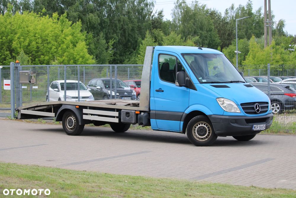 Mercedes-Benz Sprinter - 3