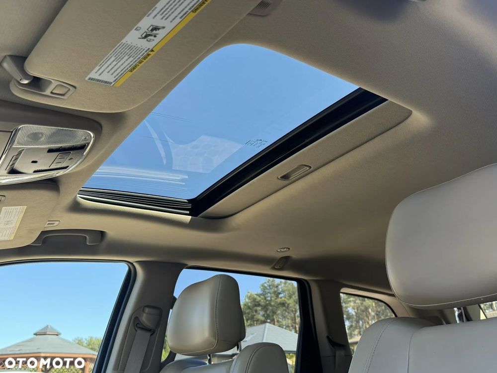 Jeep Grand Cherokee - 20
