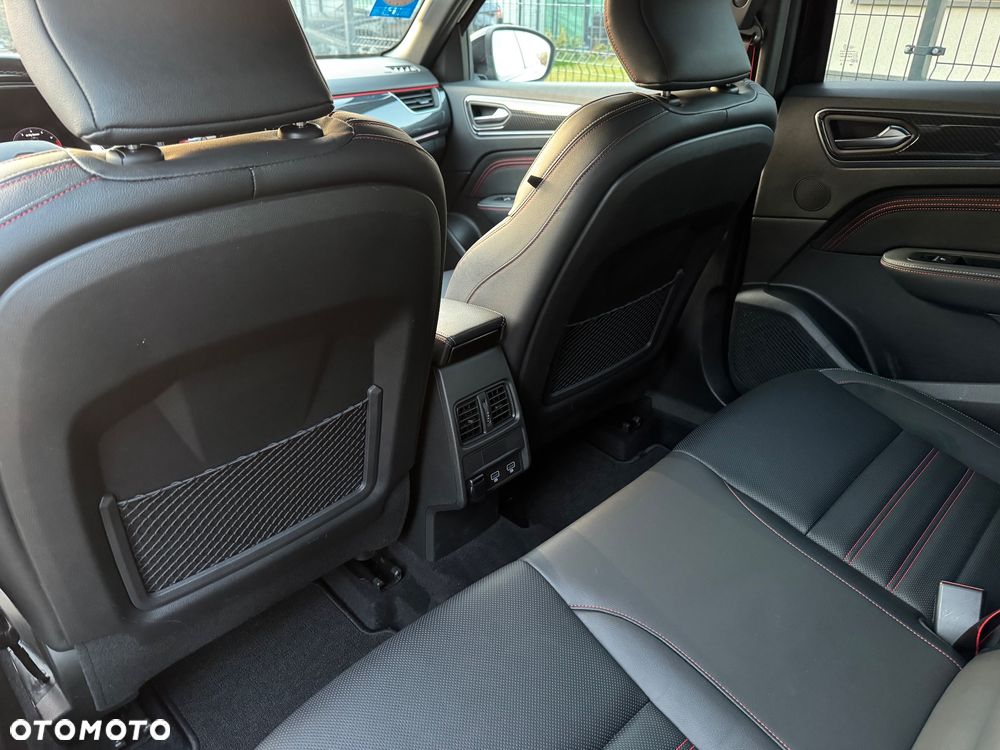 Renault Arkana TCe Mild Hybrid 160 EDC R.S LINE - 24