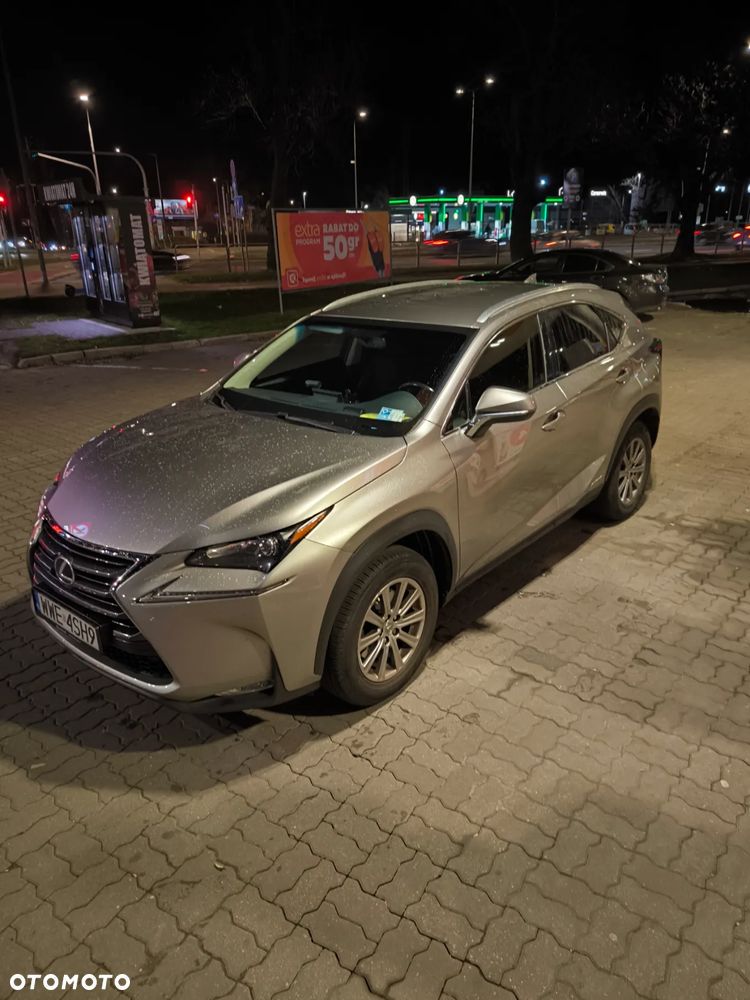 Lexus NX 300h Elite AWD - 17