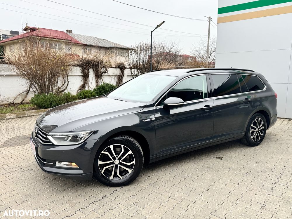 Volkswagen Passat Variant 2.0 TDI DSG (BlueMotion Technology) Trendline - 4