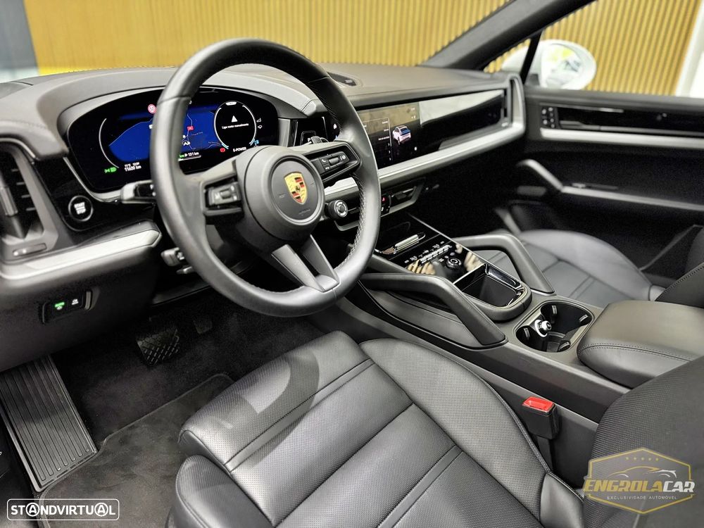 Porsche Cayenne Coupé E-Hybrid Tiptronic S - 24