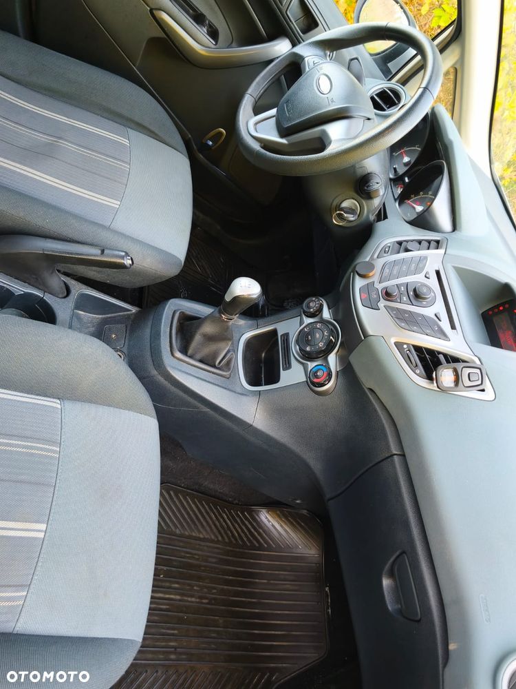 Ford Fiesta - 5