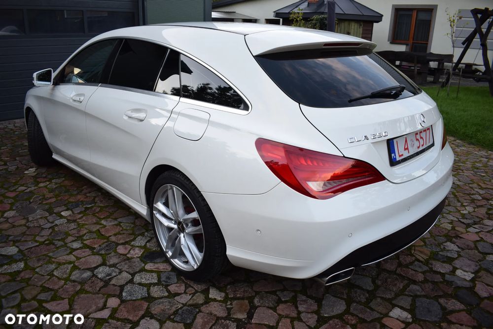 Mercedes-Benz CLA Shooting Brake 250 7G-DCT - 7