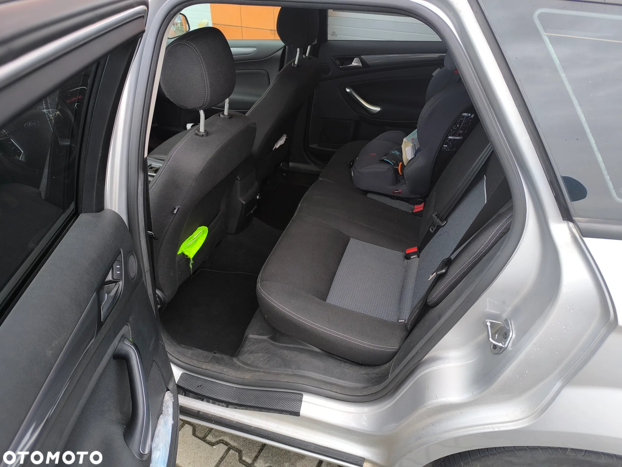 Ford Mondeo - 8