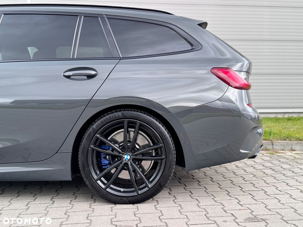 BMW Seria 3 320d Touring M Sport - 28