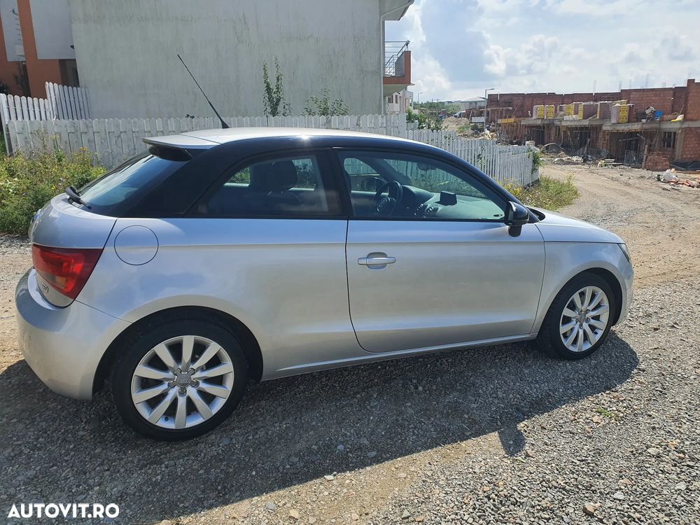 Audi A1 1.4 TFSI Attraction - 12