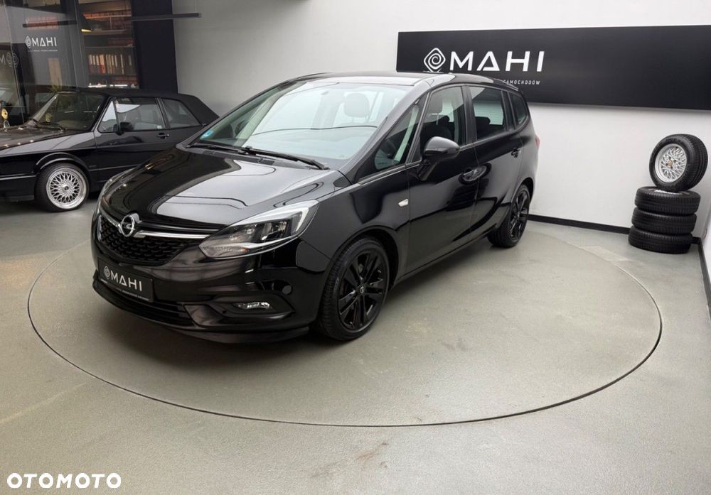 Opel Zafira 2017