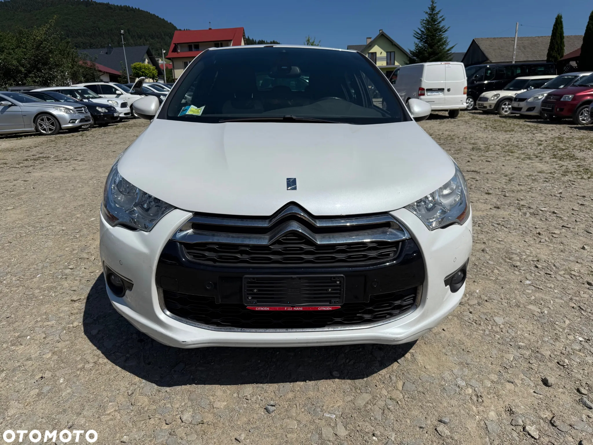 Citroën DS4 e-HDi 115 SoChic - 2