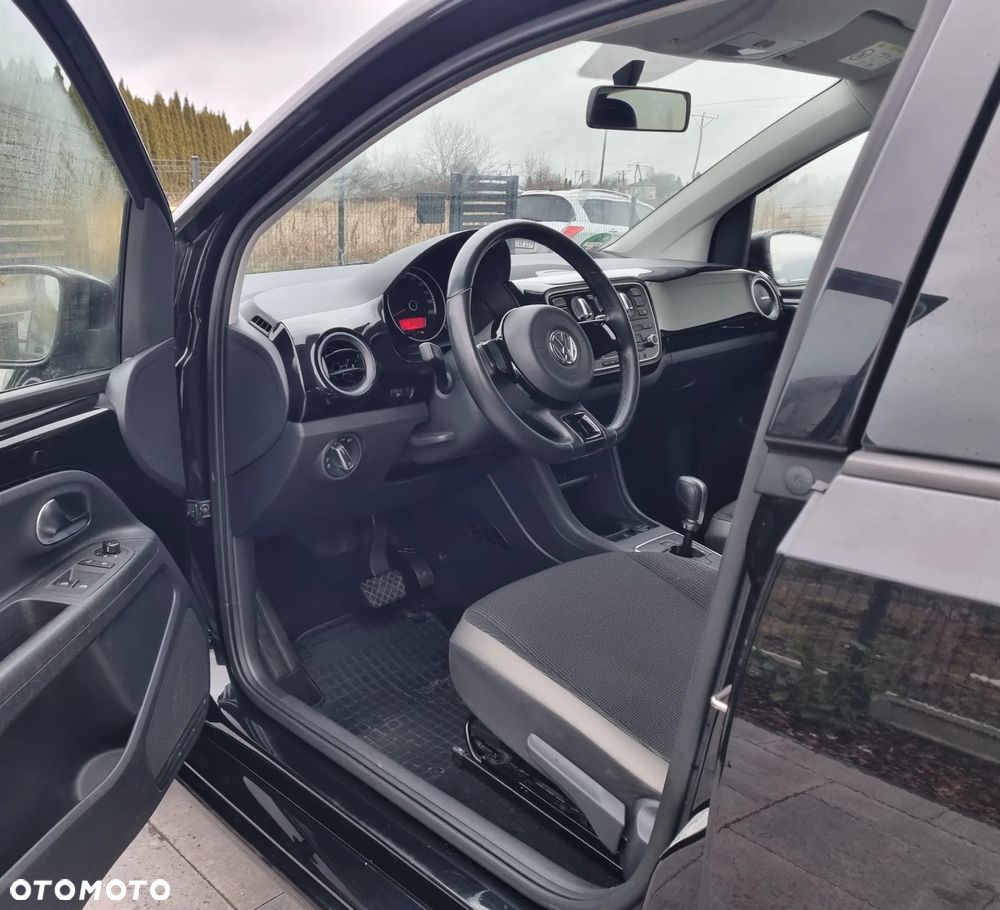 Volkswagen up! ASG move - 14