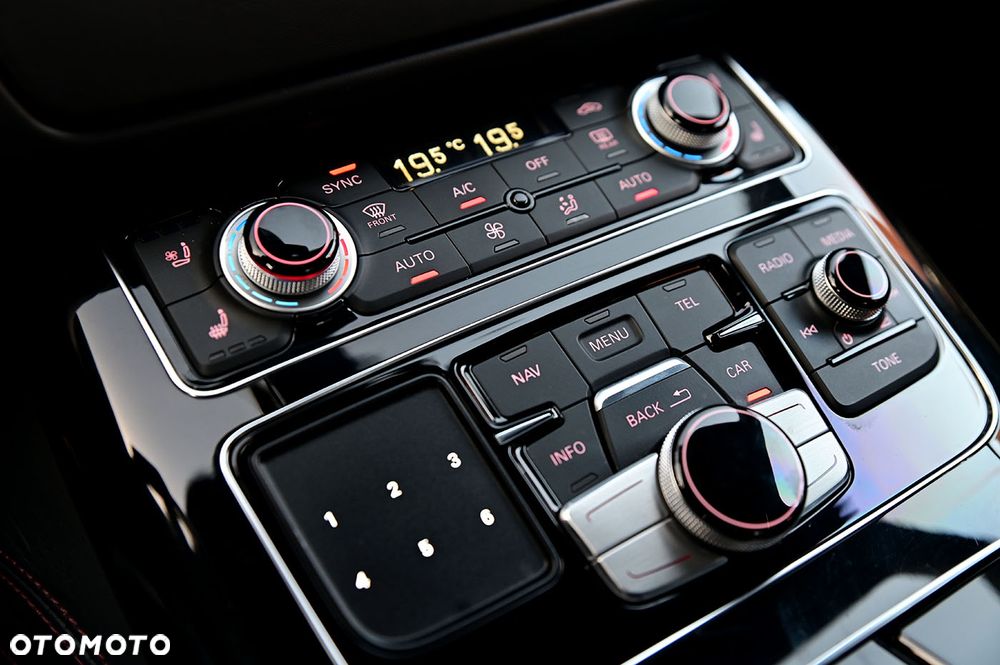 Audi S8 - 19
