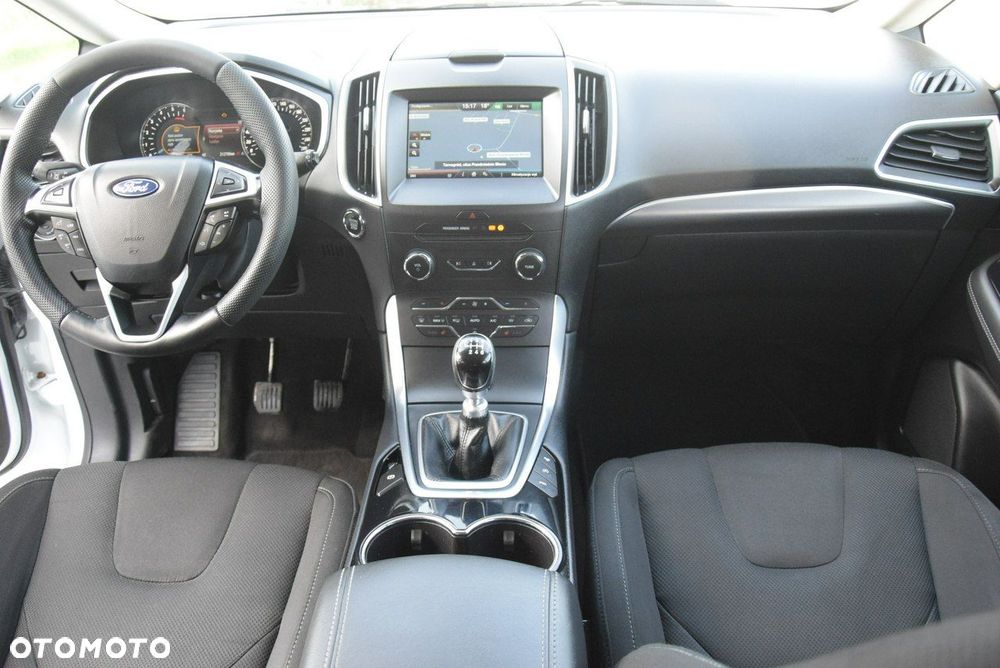 Ford S-Max 2.0 TDCi Titanium - 30