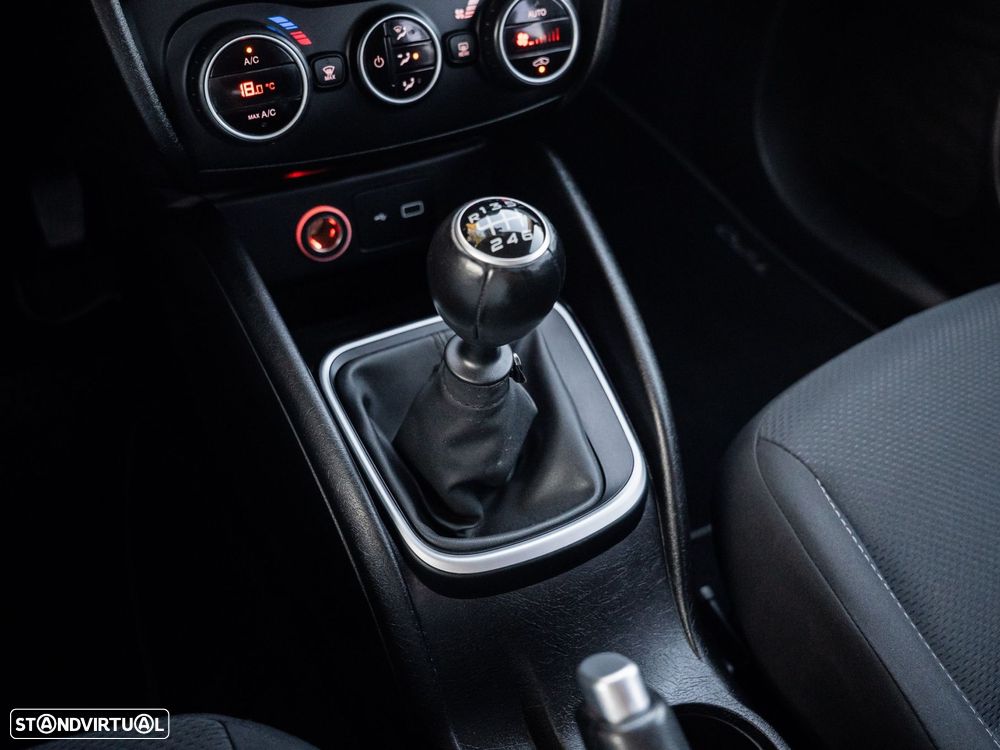 Fiat Tipo 1.6 M-Jet Lounge Tech - 34