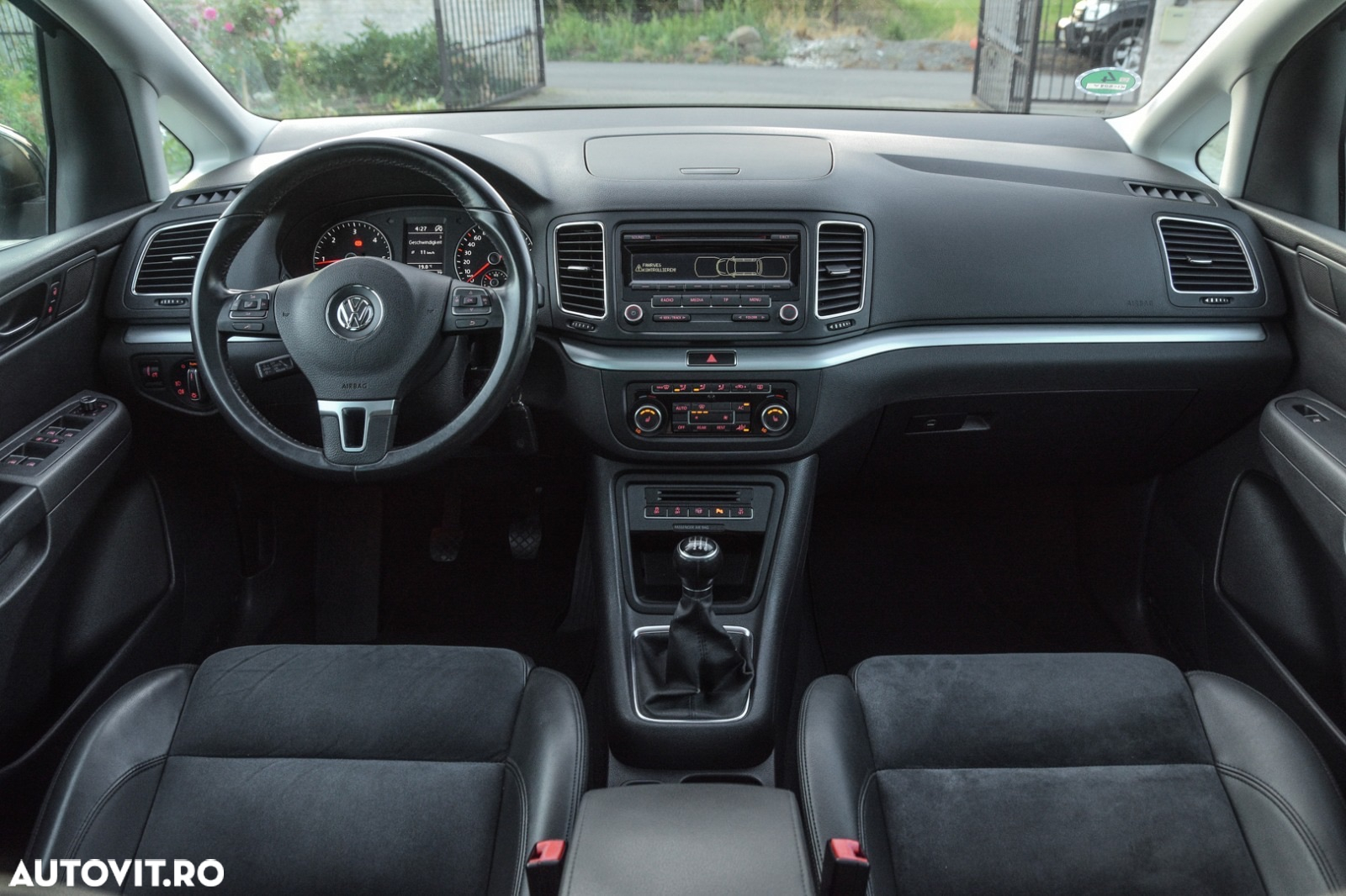 Volkswagen Sharan 2.0 TDI 4MOTION BlueMotion Technology Highline - 6