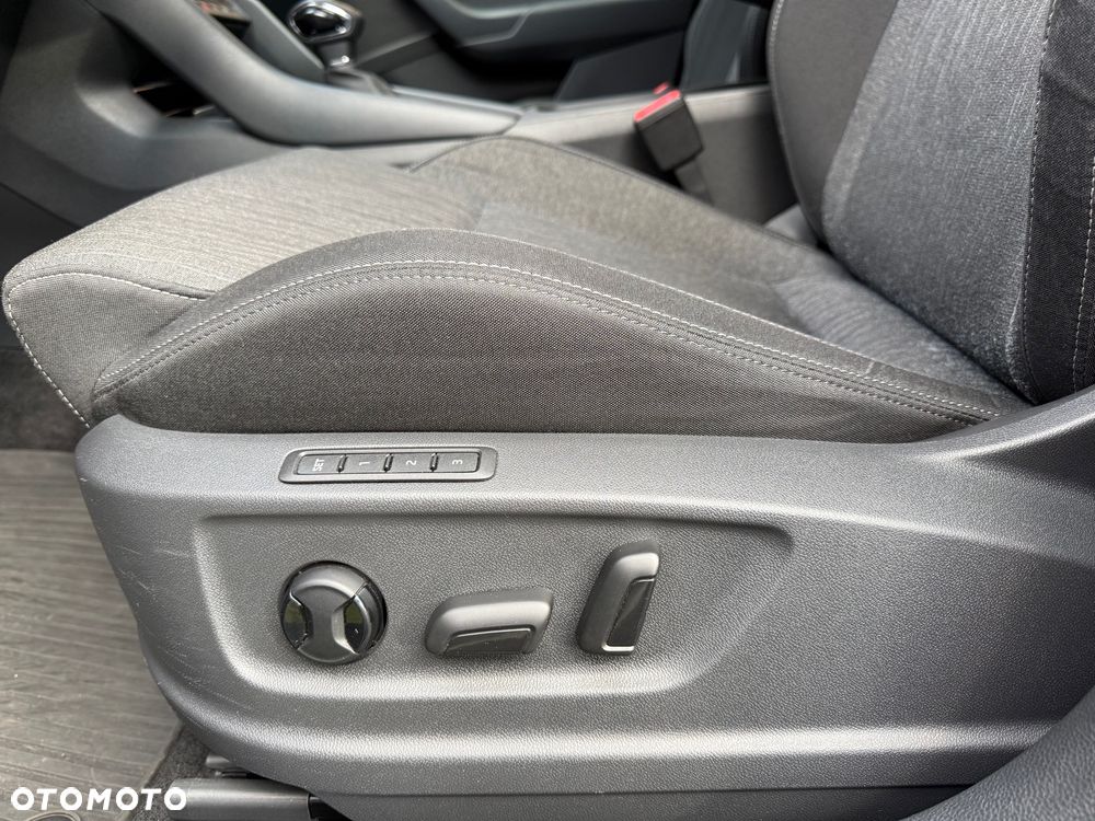 Skoda Karoq 1.5 TSI ACT 4x2 Style DSG - 20