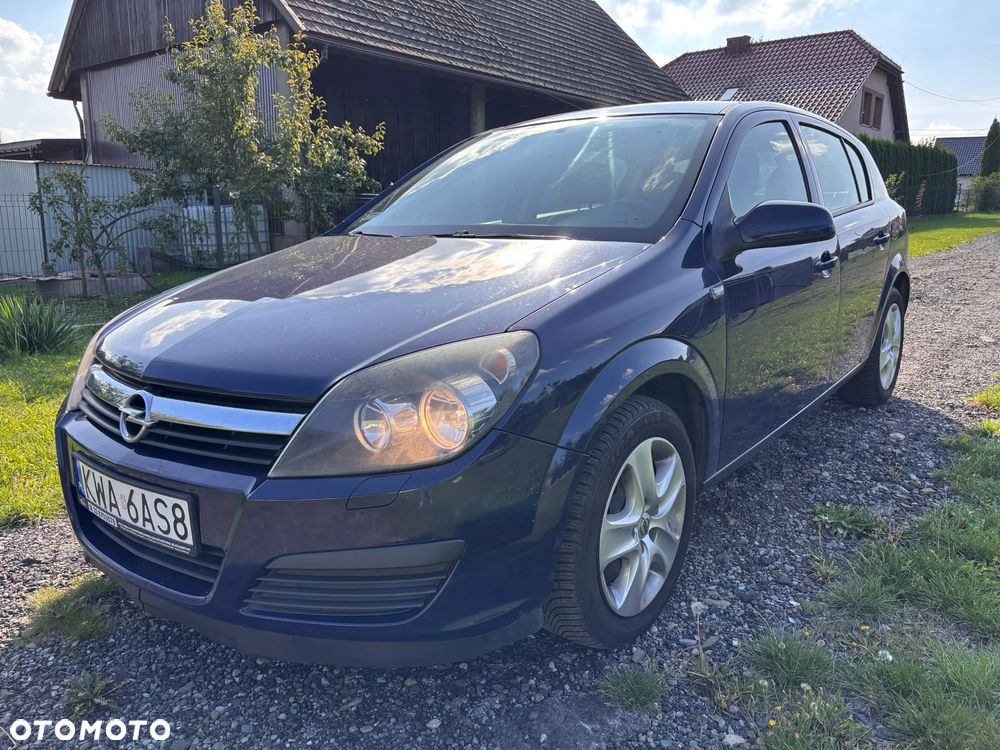 Opel Astra 1.3 CDTI Cosmo - 1