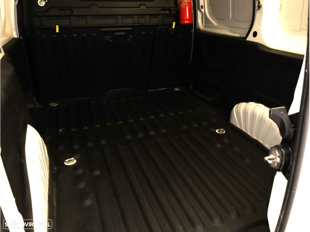 Citroën Berlingo Van 18- 1.5 BLUEHDI M EAT8 - 17