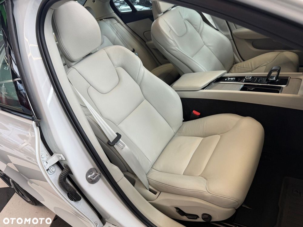 Volvo S60 - 15