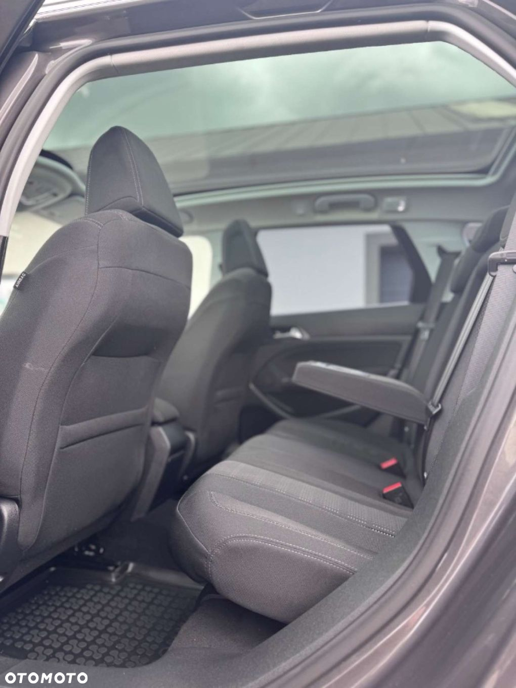 Peugeot 308 BlueHDi FAP 120 EAT6 Stop&Start GT-Line Edition - 29