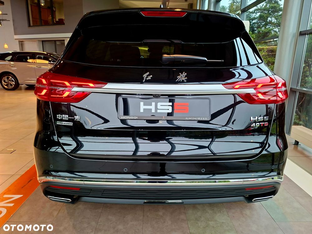 Hongqi HS5 - 8