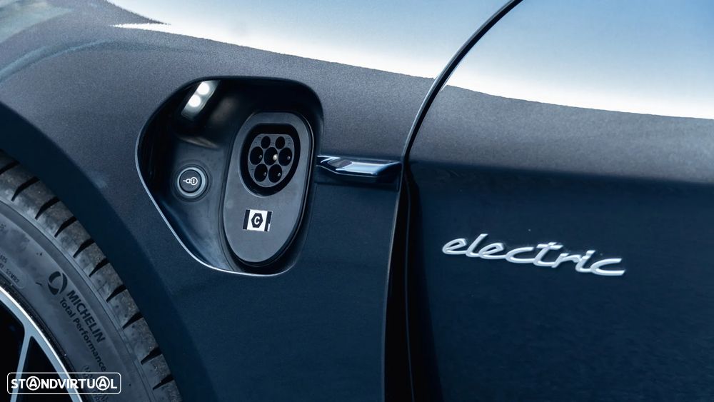 Porsche Taycan Standard - 6