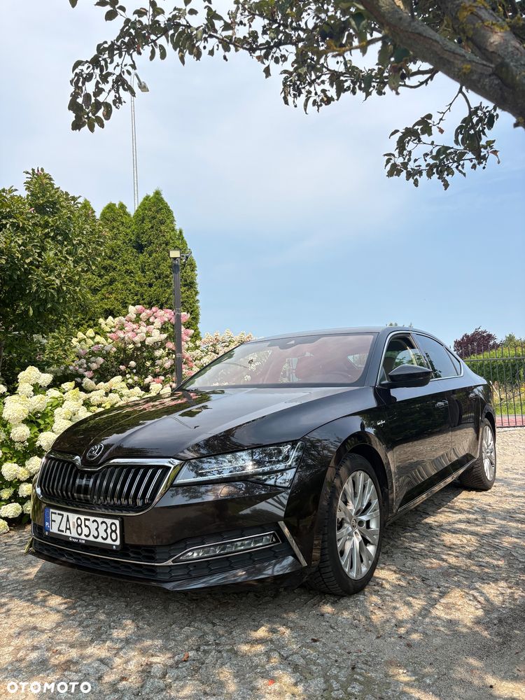 Skoda Superb 2.0 TDI SCR L&K DSG - 1