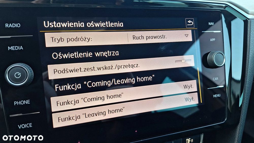 Volkswagen Passat - 37