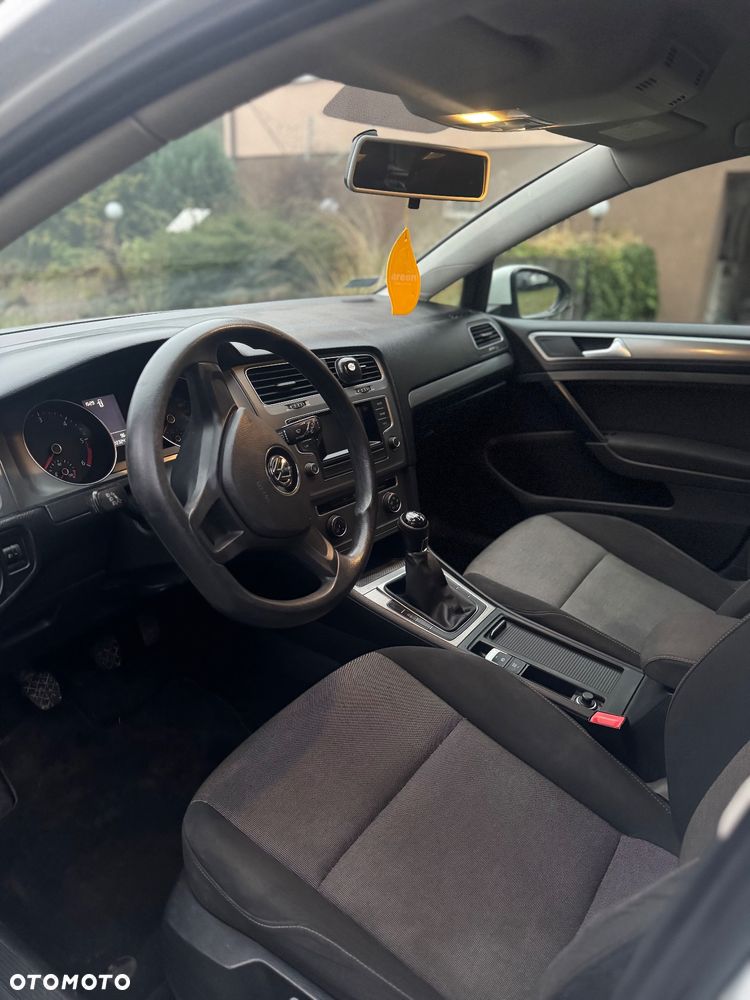 Volkswagen Golf 1.6 TDI BlueMotion Technology Trendline - 9