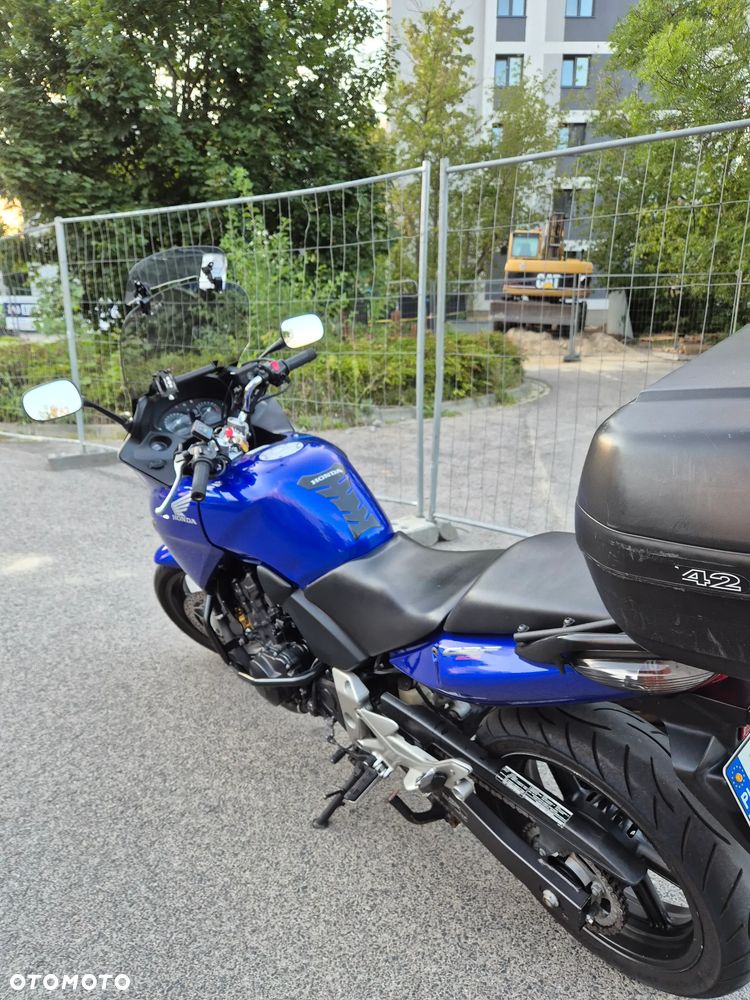 Honda CBF - 4