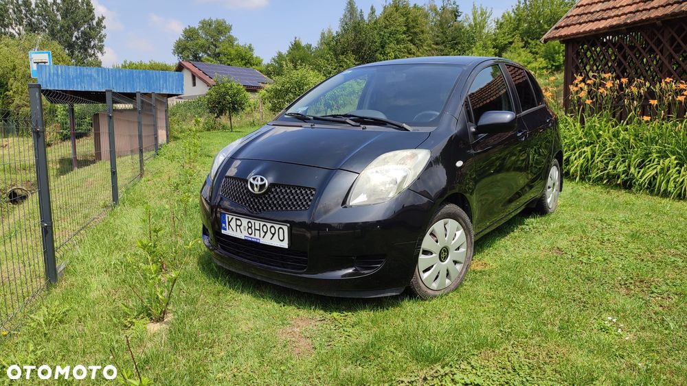 Toyota Yaris 1.3 VVT-i Sol - 21