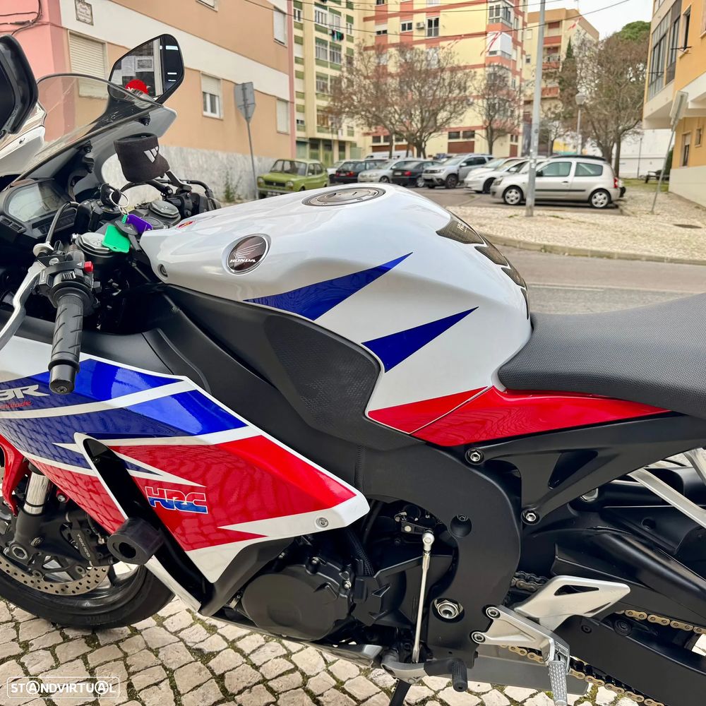 Honda CBR 1000 RR - 24