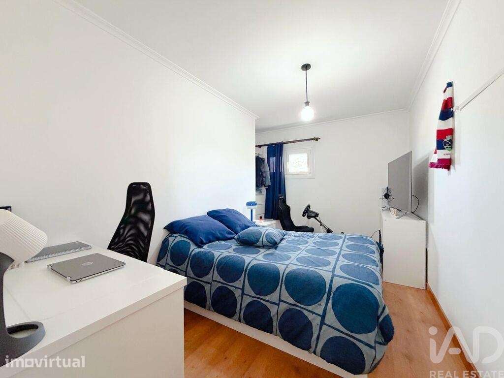 Moradia isolada T4 em Vilar de Nantes de 190 m2 - Grande imagem: 4/32